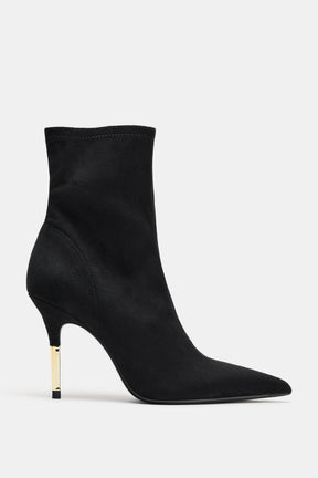 Stiefeletten mit Absatz