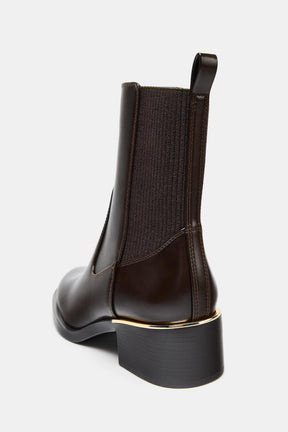 Ankle Boots with Metal