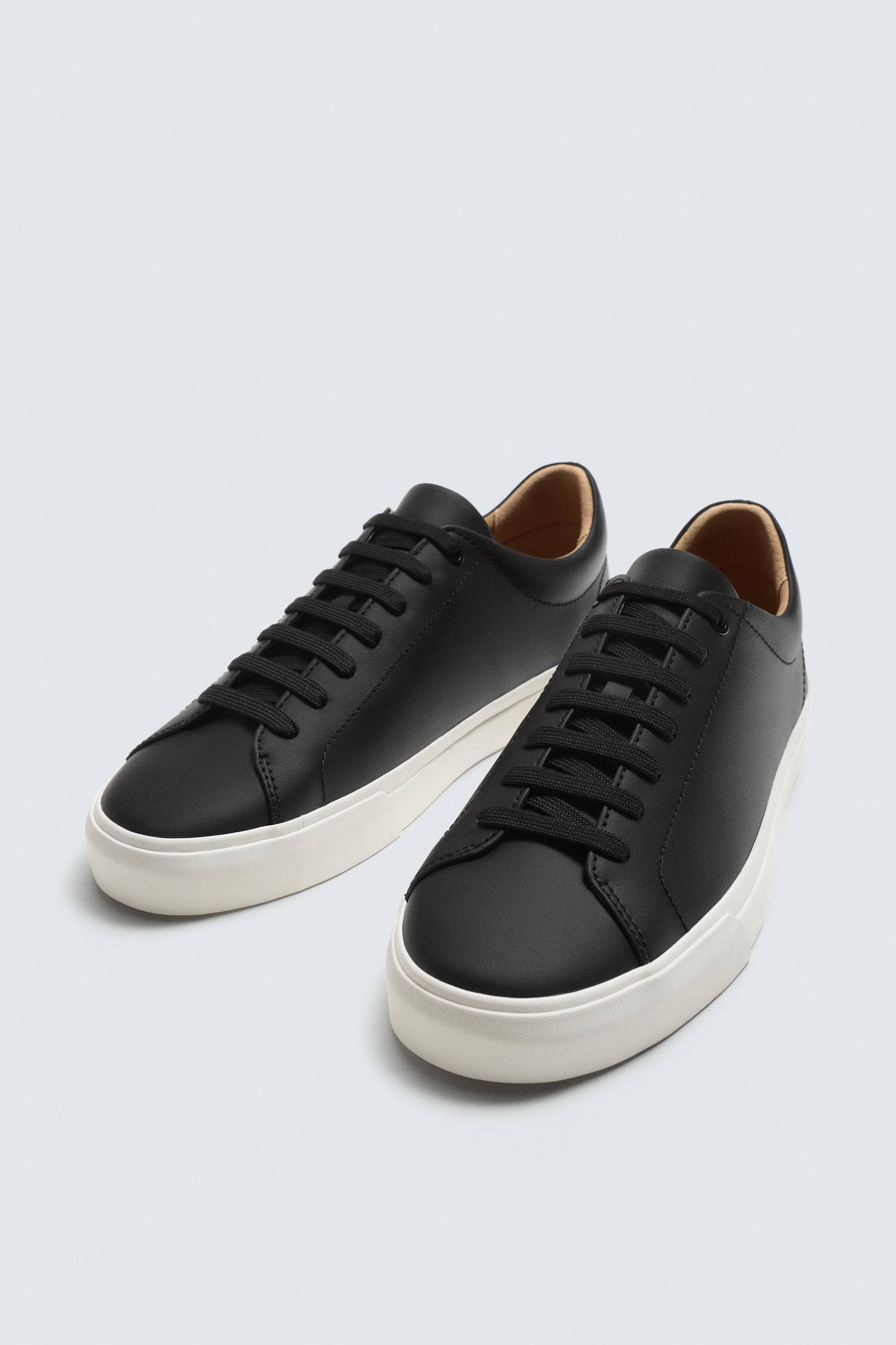 BASIC TRAINERS - Image 6