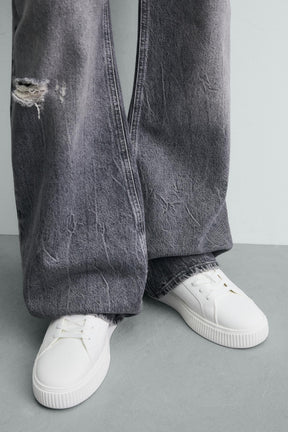 Heel Detail Sneakers