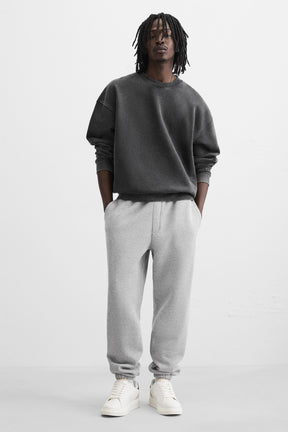 TRAINERS WITH HEEL DETAIL