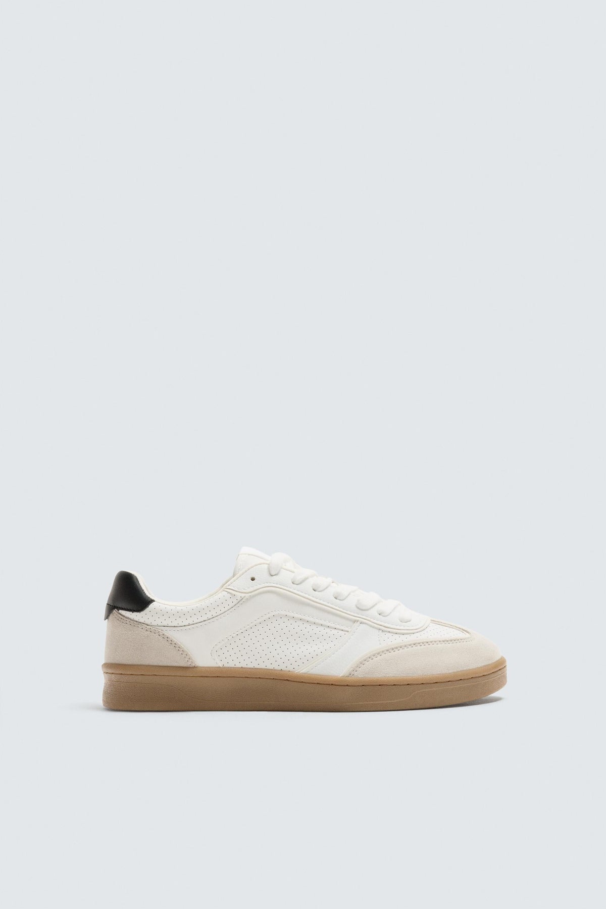 TRAINERS WITH CONTRAST SOLE - Image 1