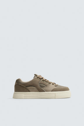 RETRO STYLE TRAINERS - Image 4