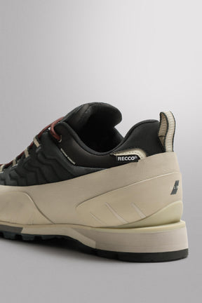 RECCO® WATERPROOF HIKING SHOES - Image 3