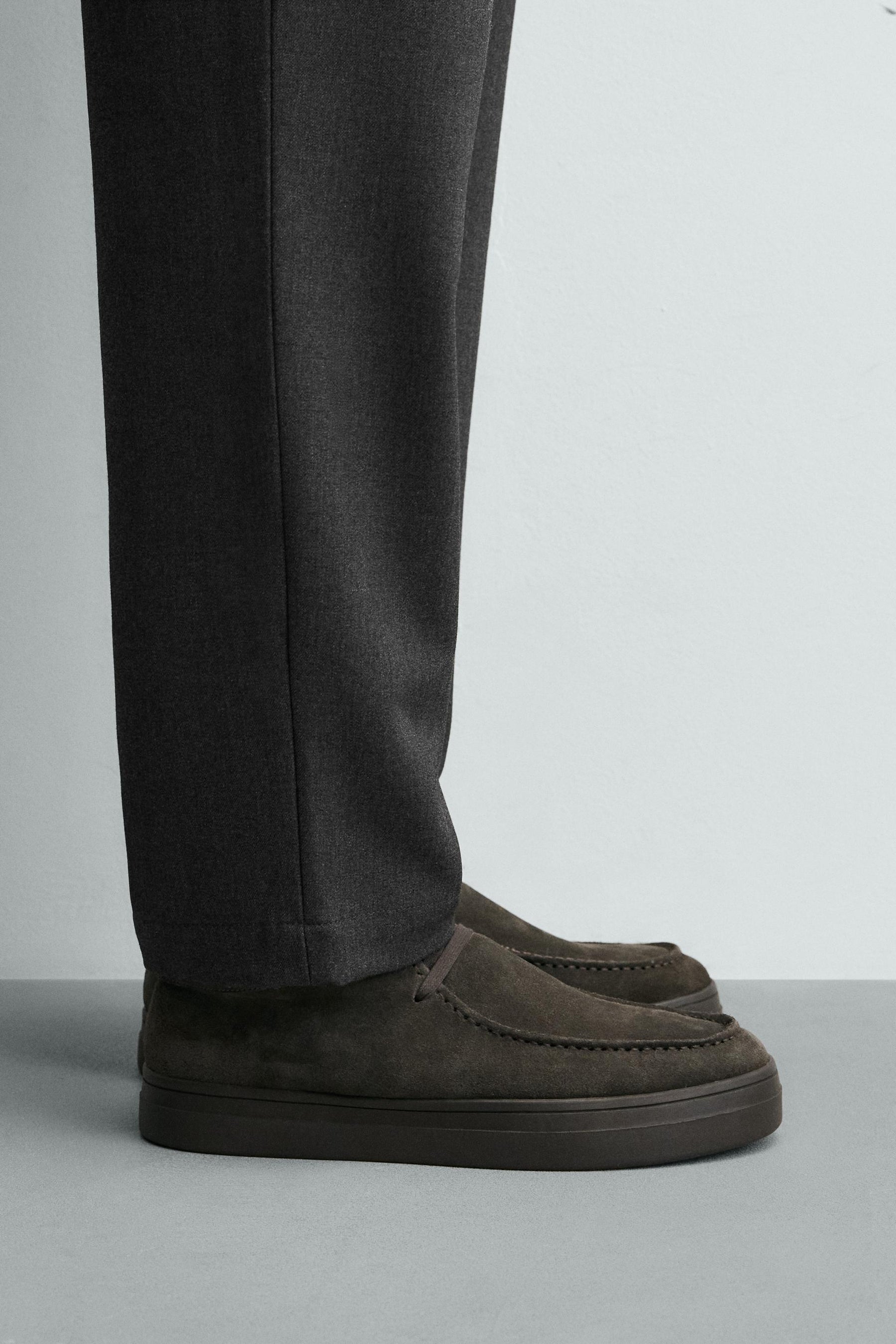 Leather Moc Toe Shoes