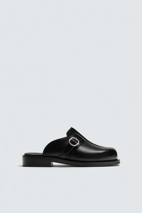 LEATHER BUCKLE CLOGS LIMITED EDITION - Image 4