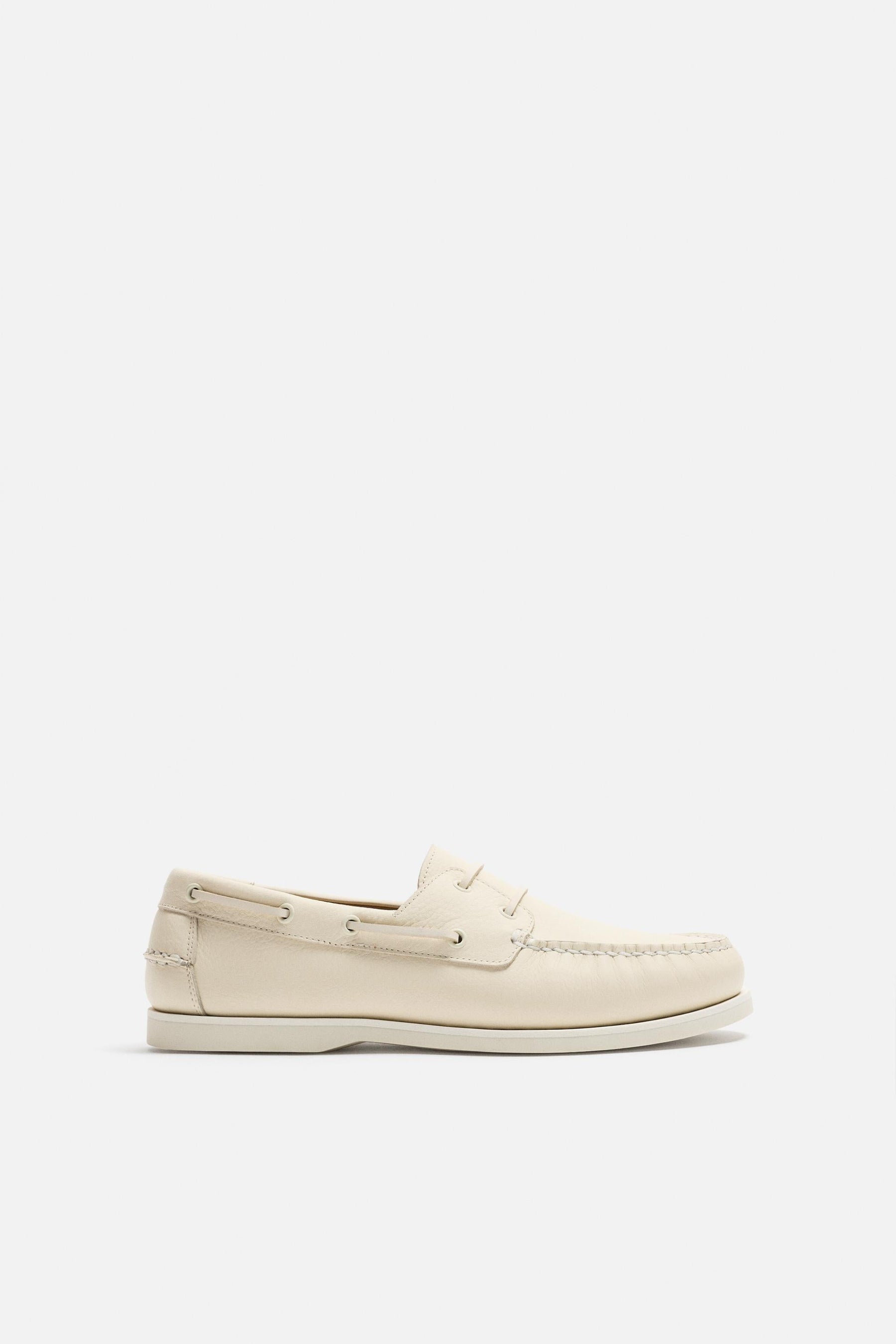 LEATHER DECK SHOES
