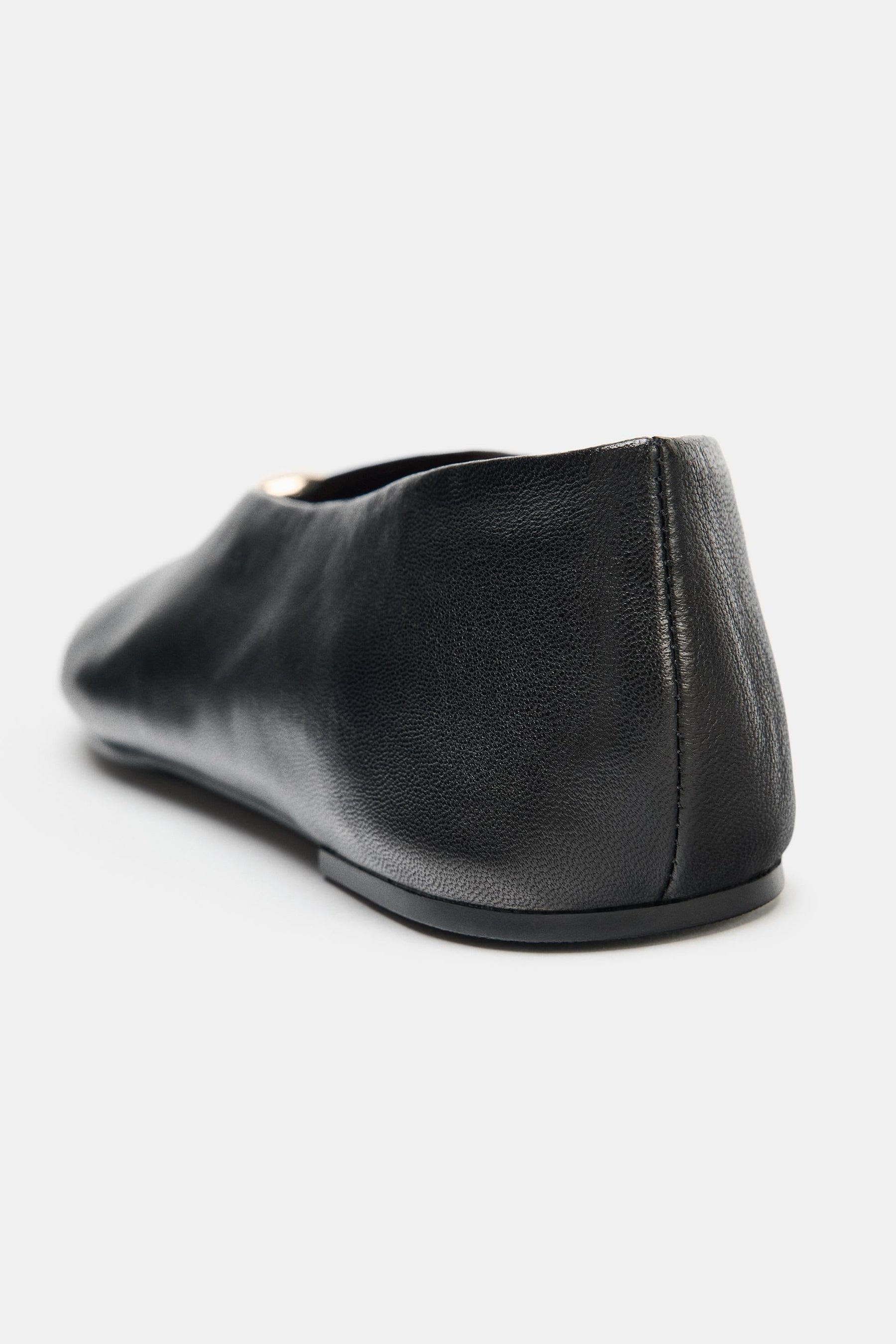 LEATHER BALLET FLATS