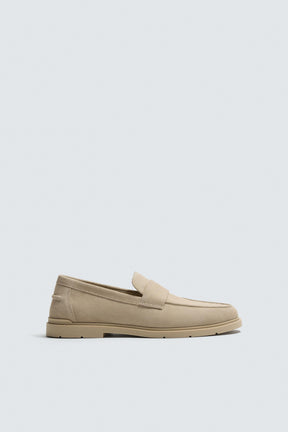 CASUAL LEATHER LOAFERS - Image 4