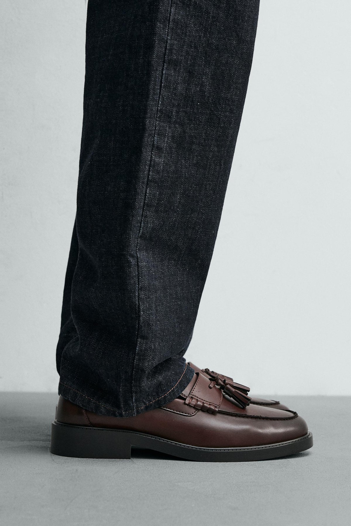 Mokassins mit Schnallenakzent