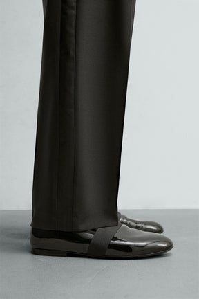 GLOSSY DRESS LOAFERS - Image 1