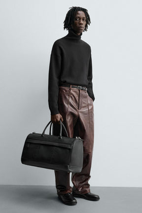 TEXTURED TRAVEL BAG - Image 2