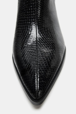 Geprägte Stiefeletten