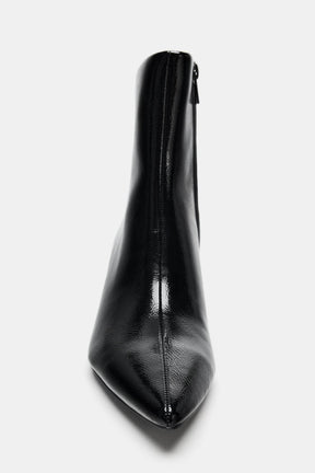 Ankle Boots with Kitten