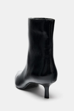 Ankle Boots with Kitten
