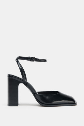 Slingback-Schuhe mit eckiger Spitze