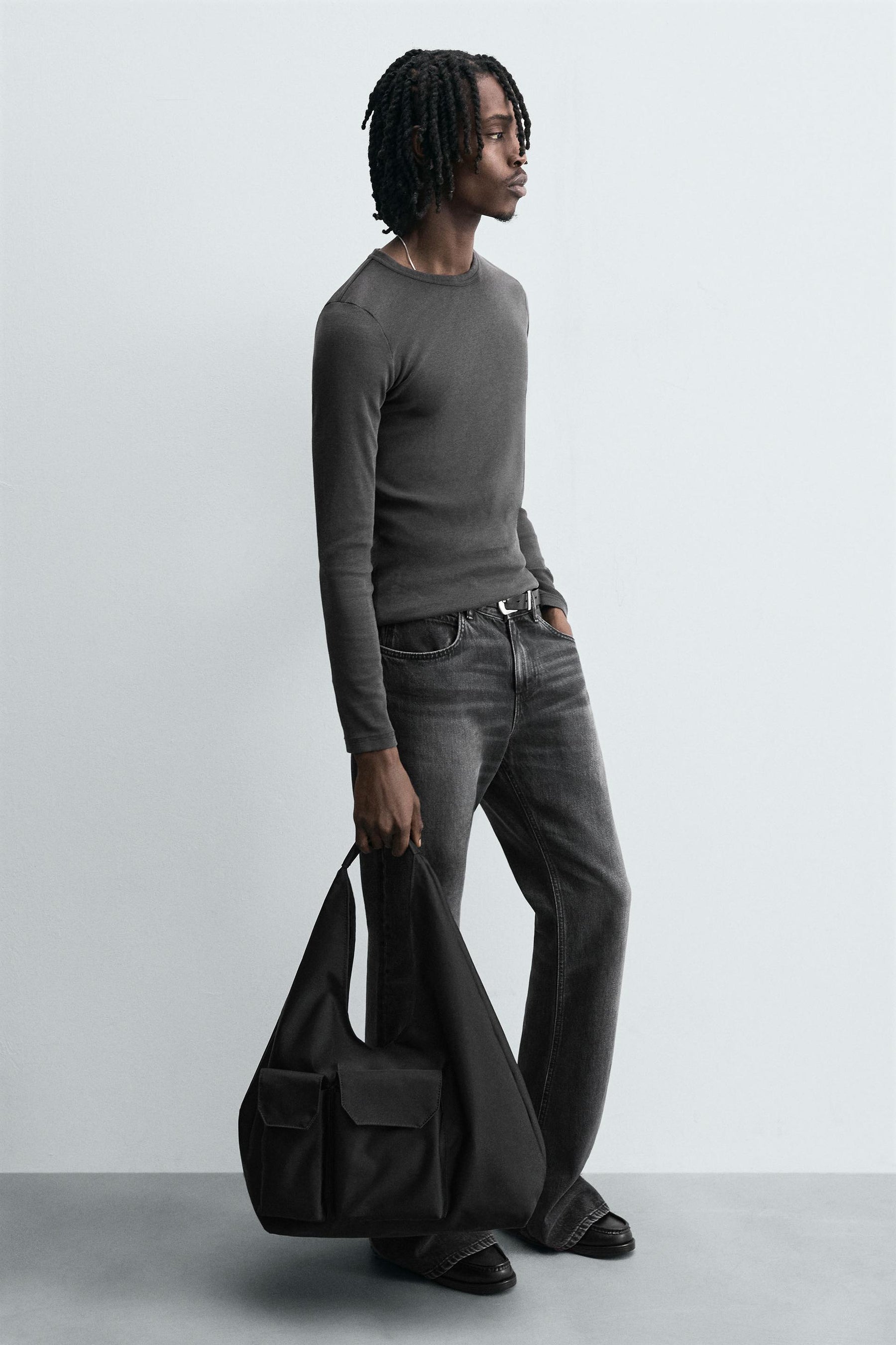 MULTI-POCKET SHOPPER BAG