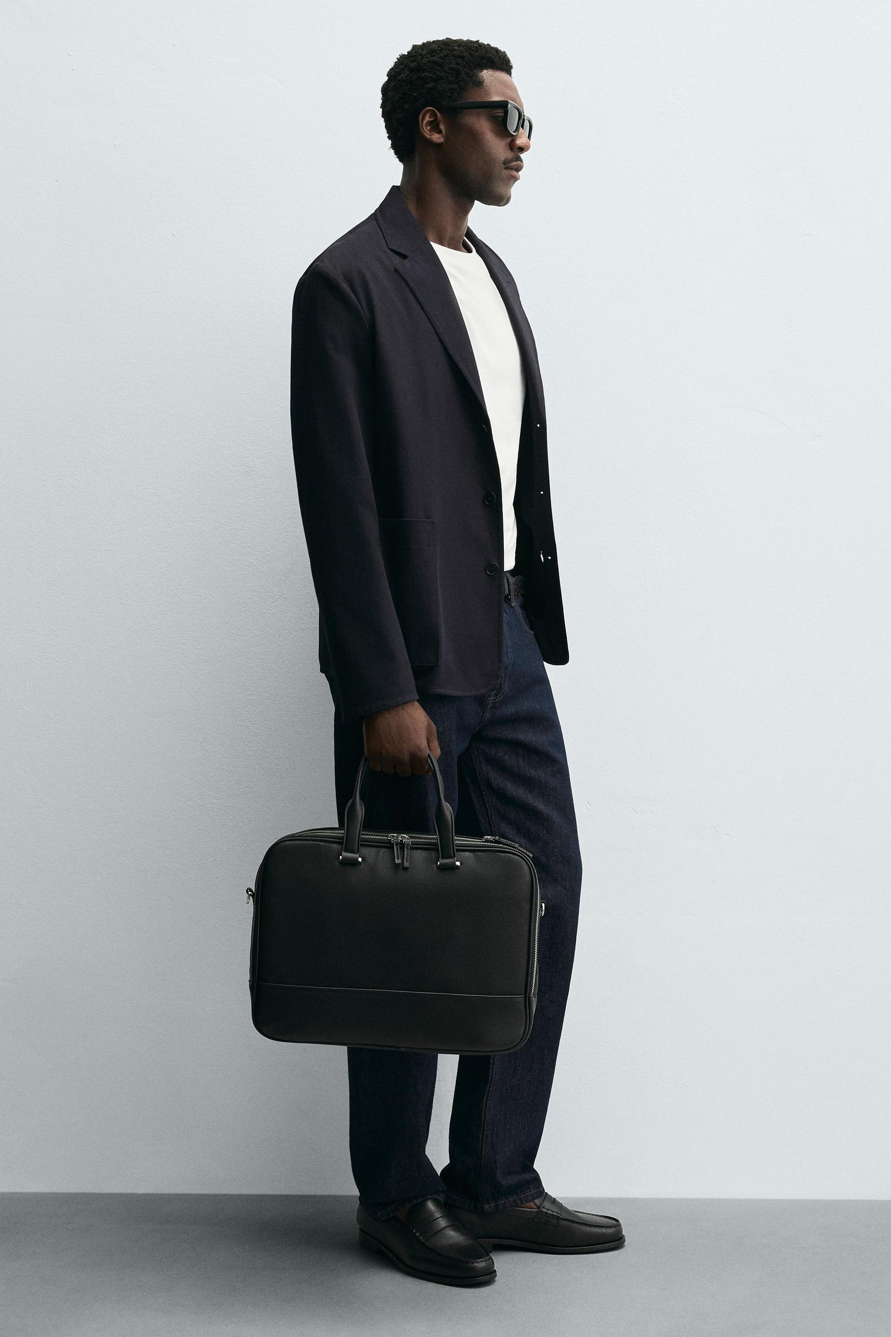 TEXTURE BRIEFCASE - Image 1