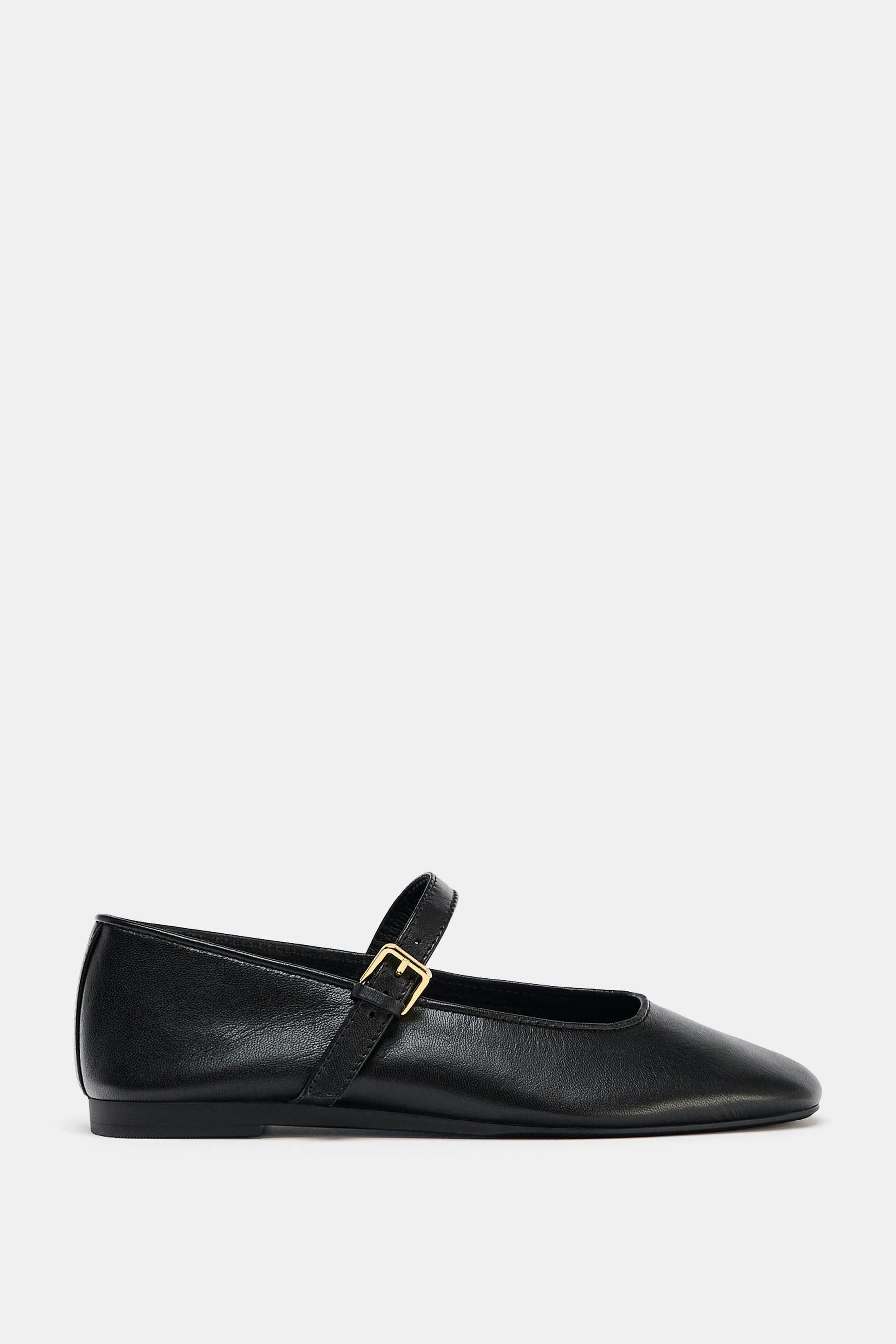 Lederballerinas