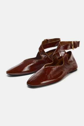 PATENT LEATHER BALLET FLATS