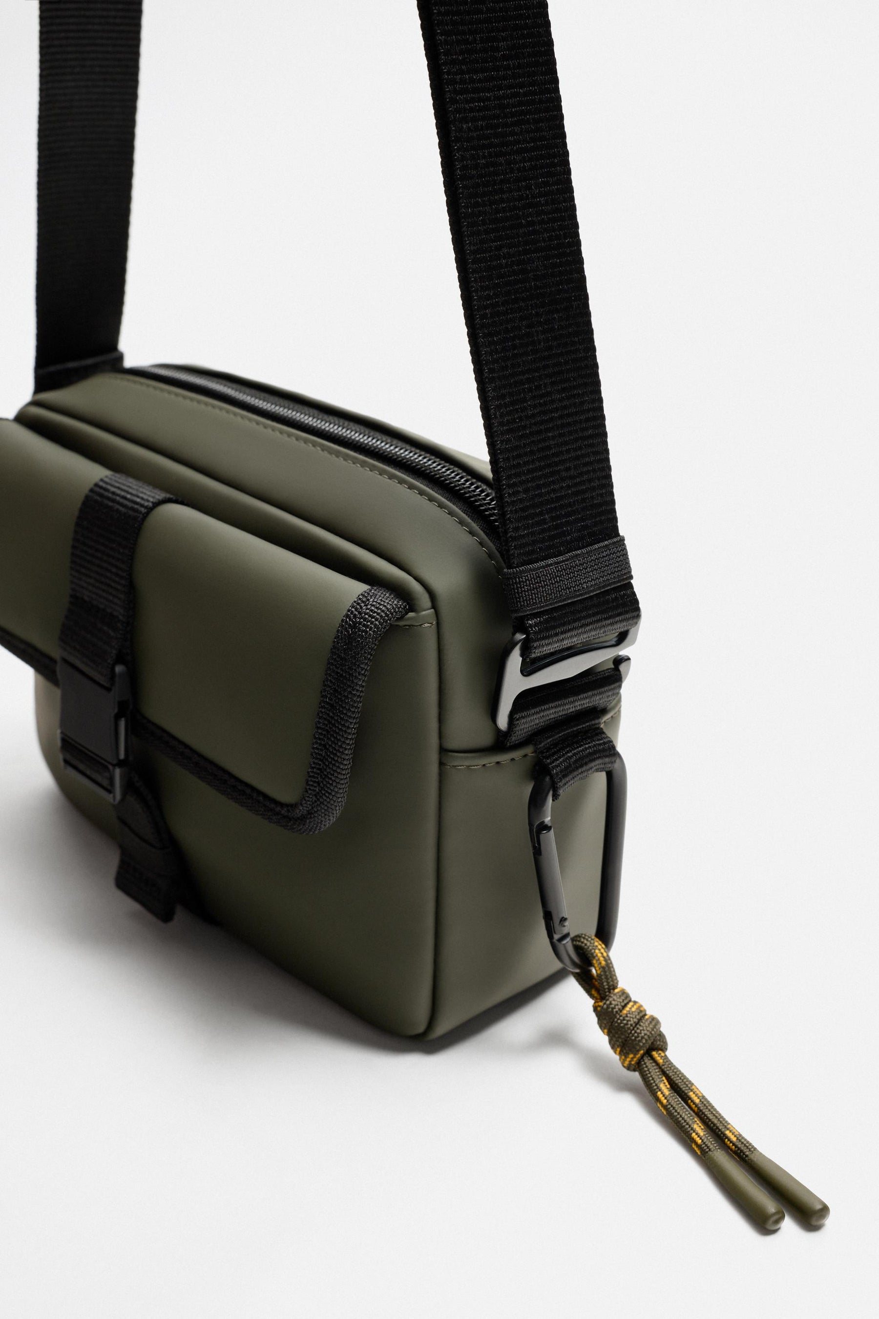 RUBBERISED CROSSBODY BAG - Image 5