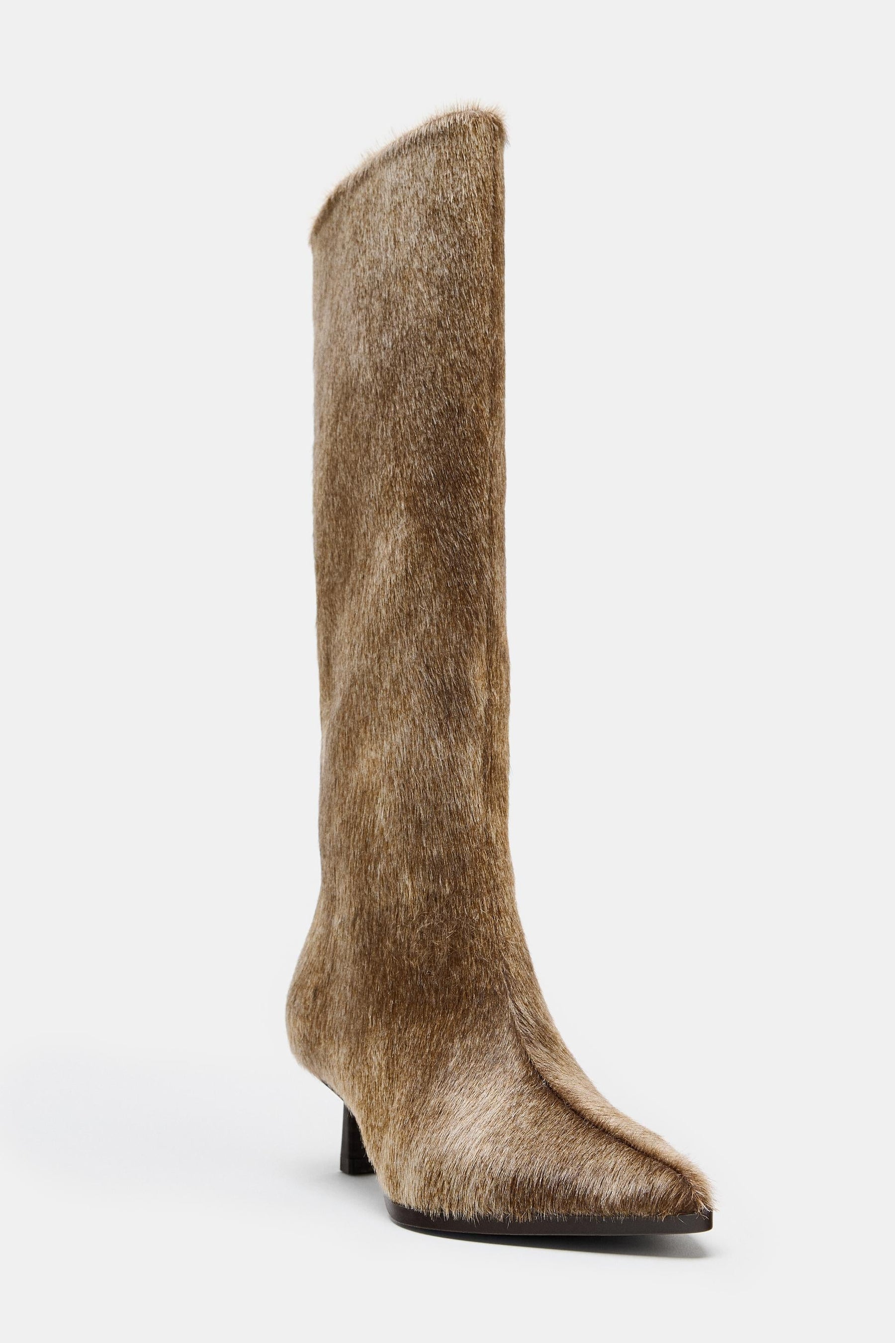 Leather kitten heel boots