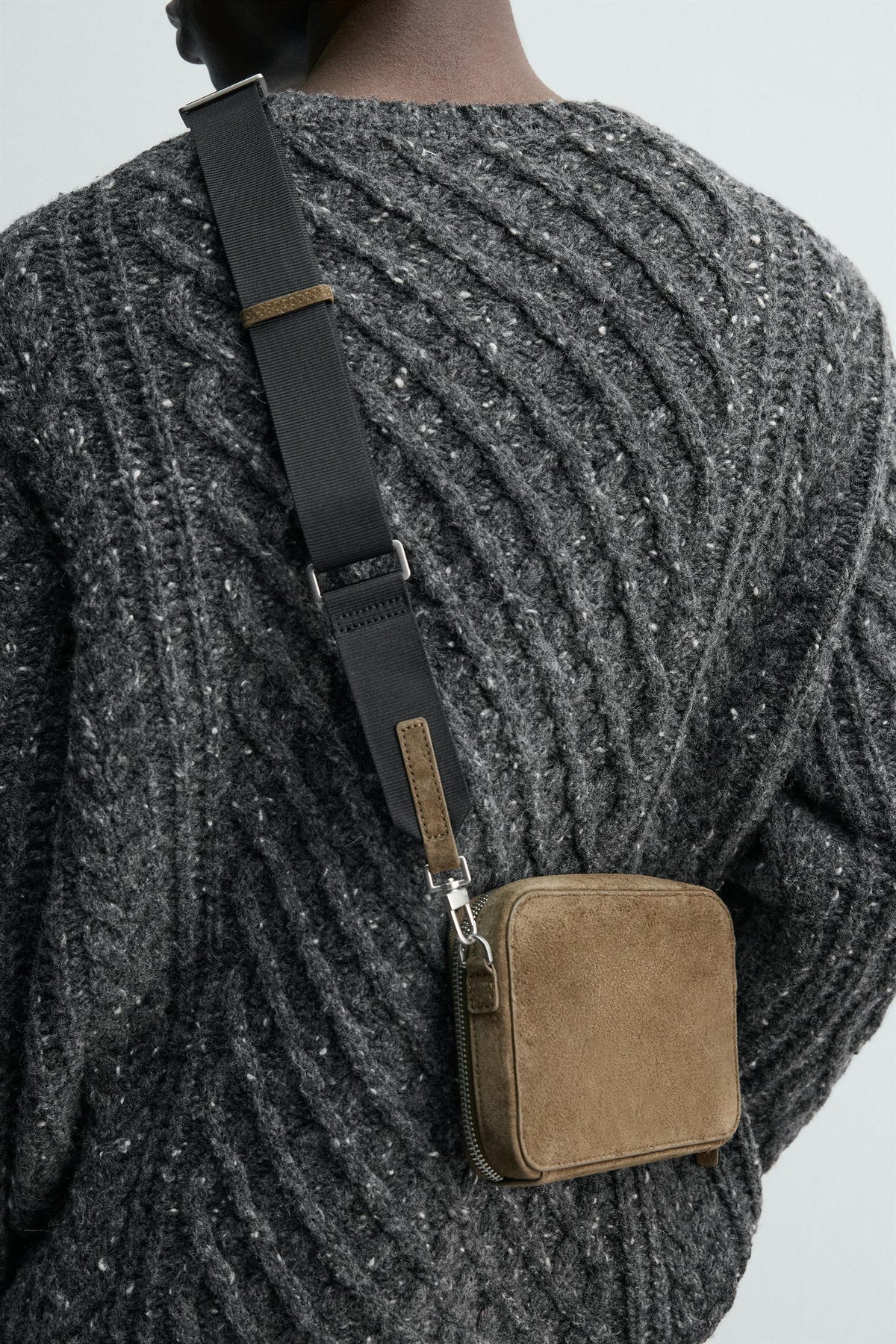 Schultertasche aus Leder