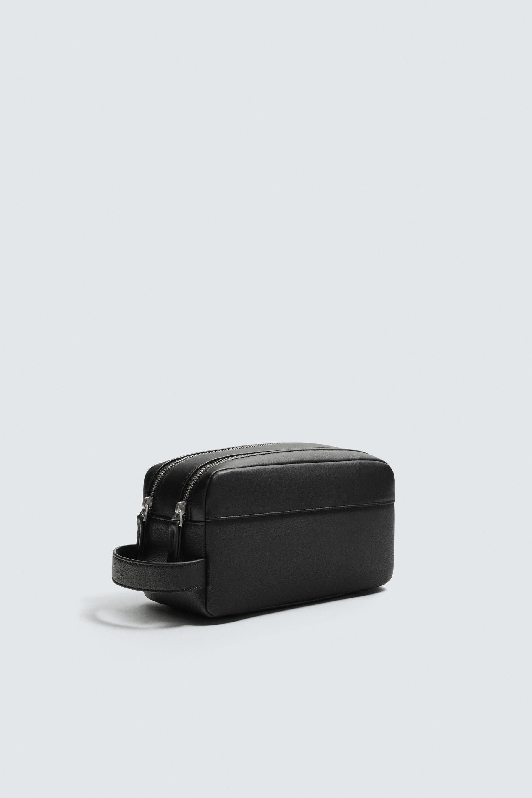 TEXTURED TOILETRY BAG - Image 2