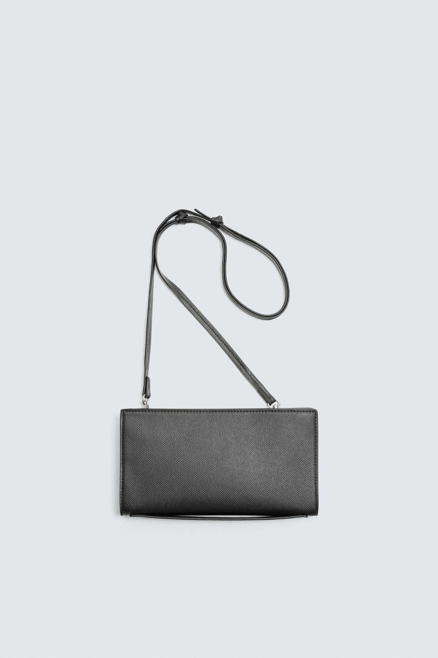 EMBOSSED XL WALLET