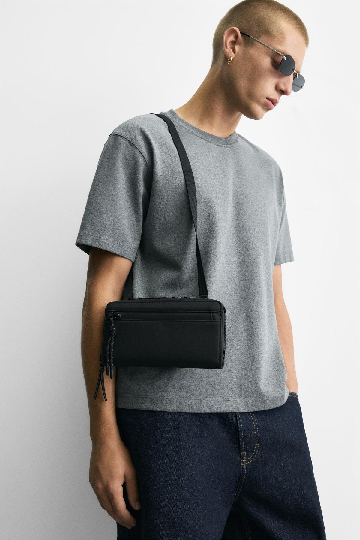 RUBBERISED PURSE - Image 1