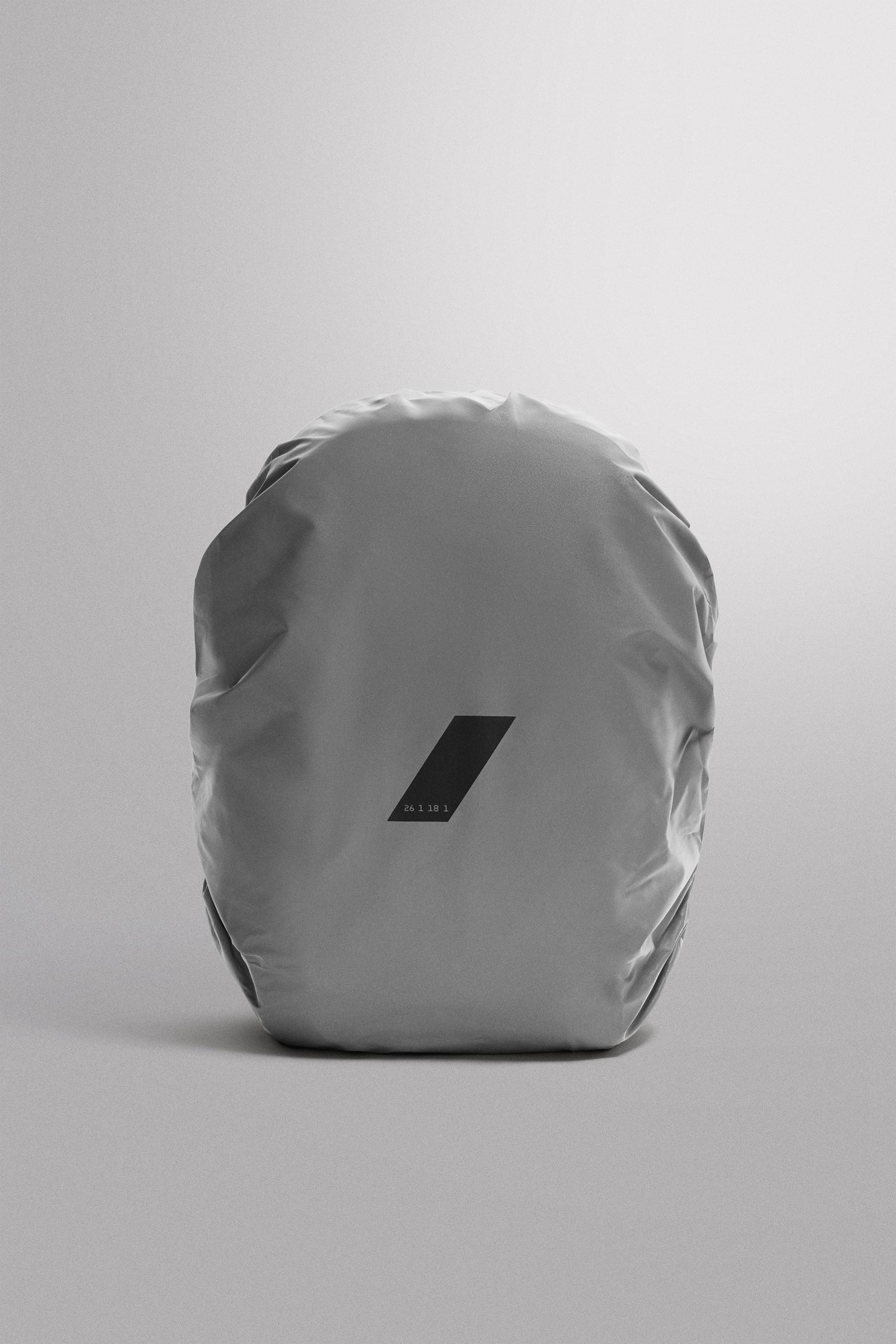 SPORTS BACKPACK COVER - Image 1