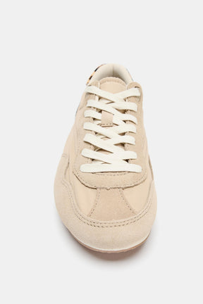 Weiche Sportschuhe