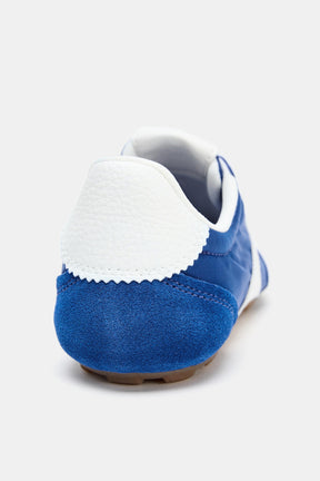 Weiche Laufschuhe
