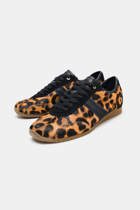 Sneaker aus Leder mit Tiermuster