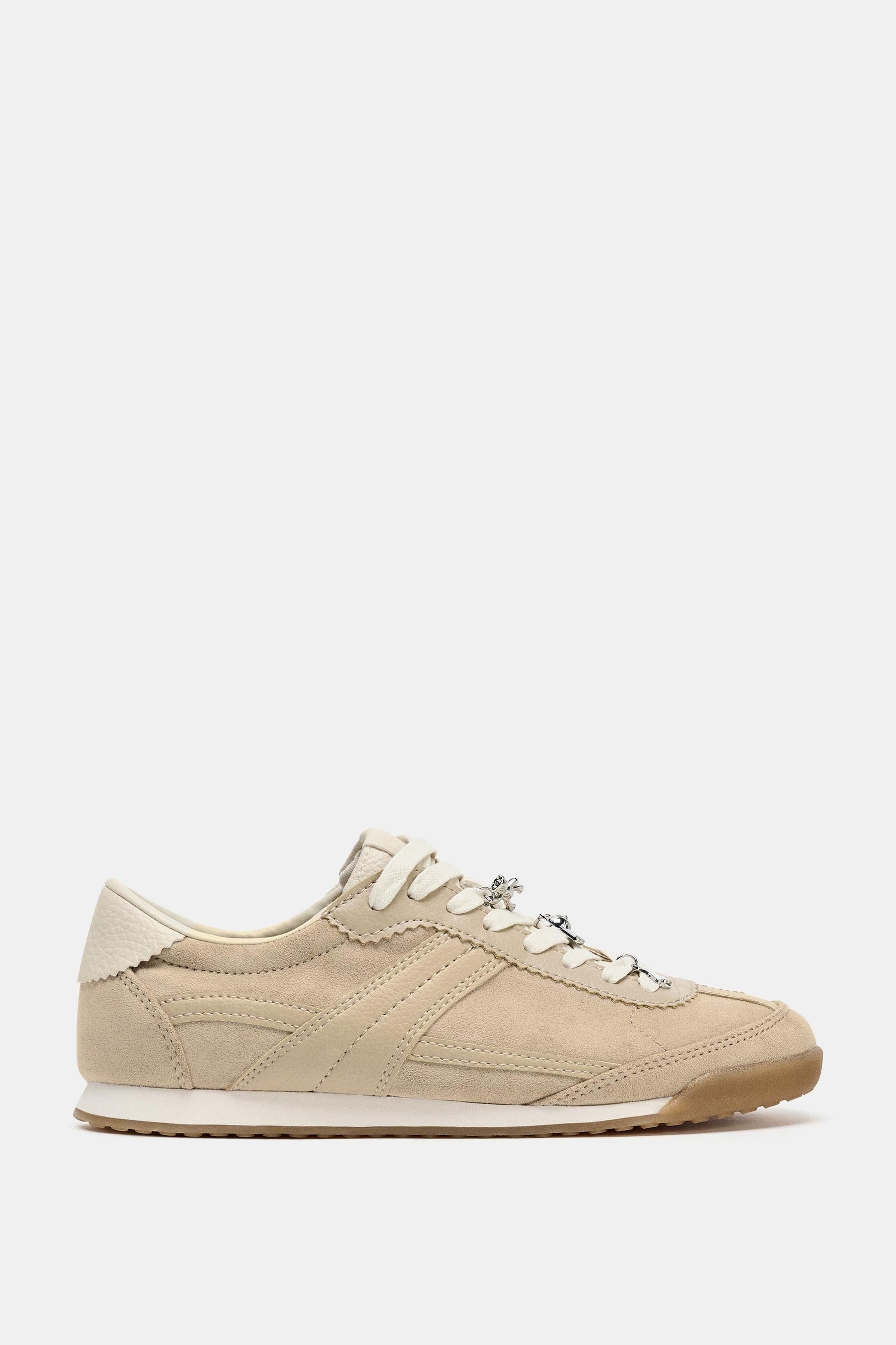 RUNNING TRAINERS