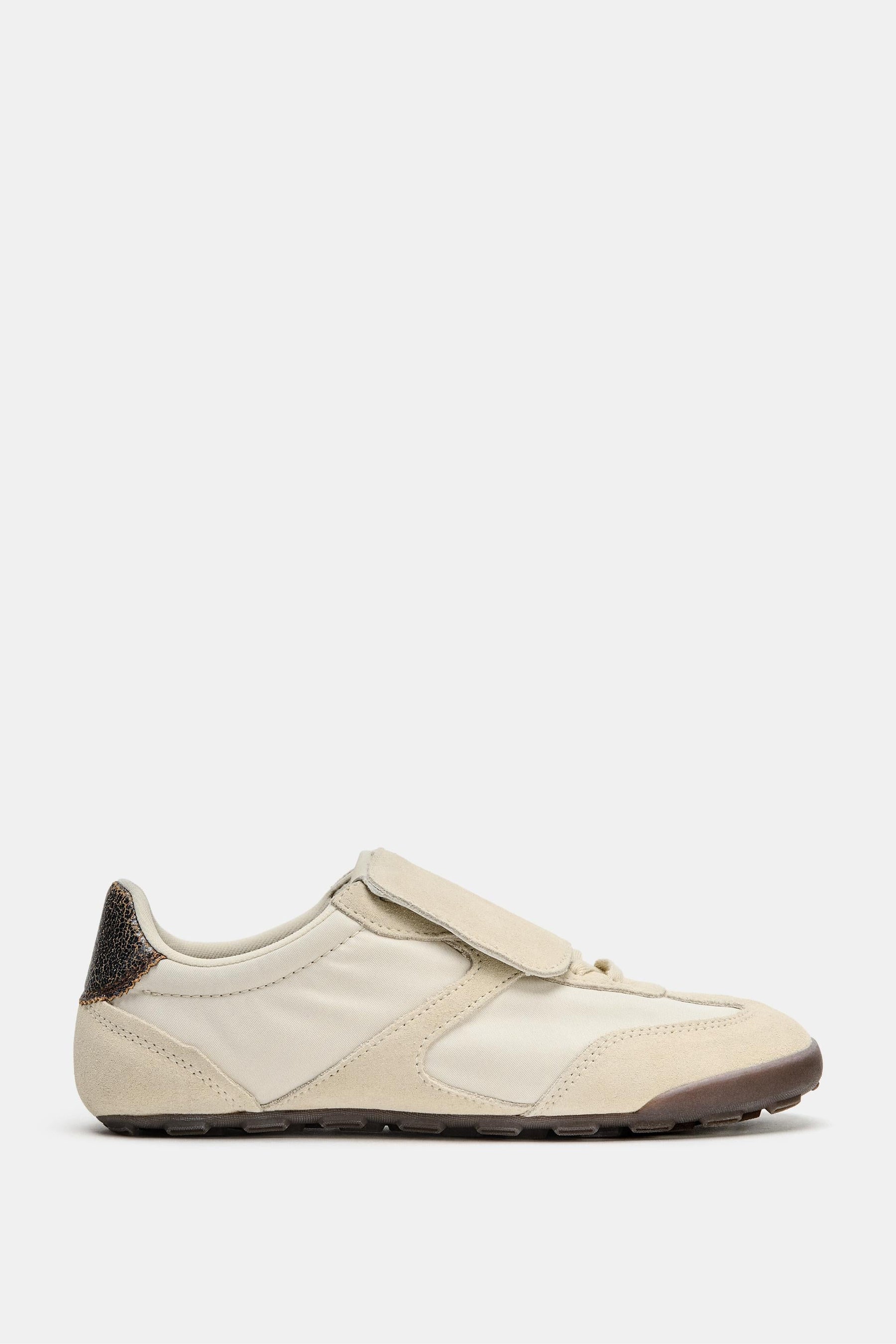 Trainers with Tongue Detail