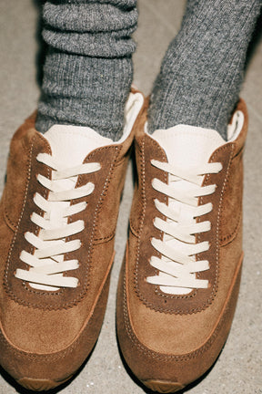 LEATHER TRAINERS