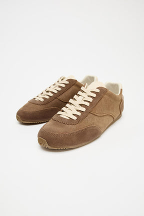 LEATHER TRAINERS
