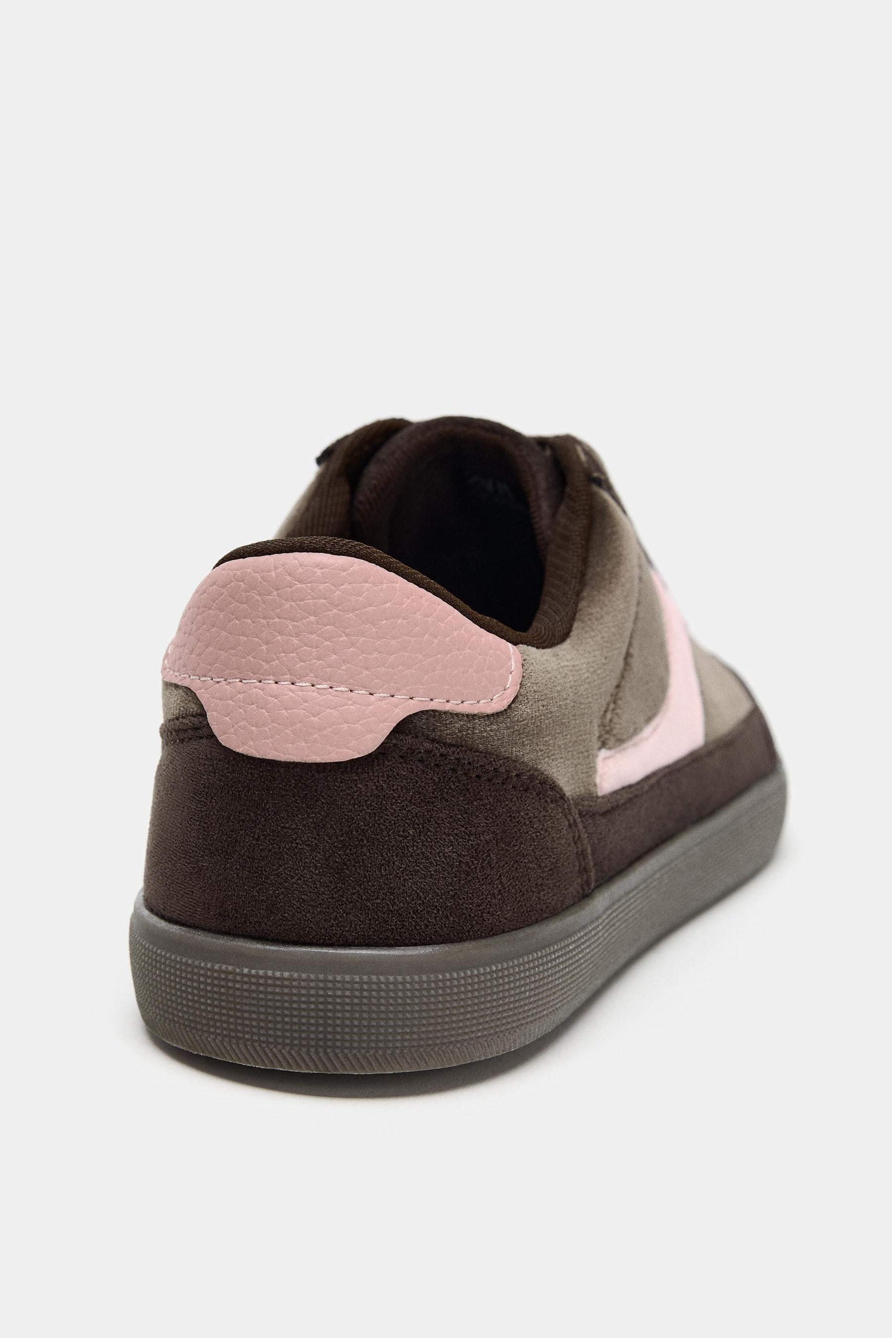KONTRAST-ATHLETIKTRAINER