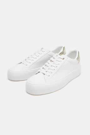 KONTRAST-SPORTSNEAKERS