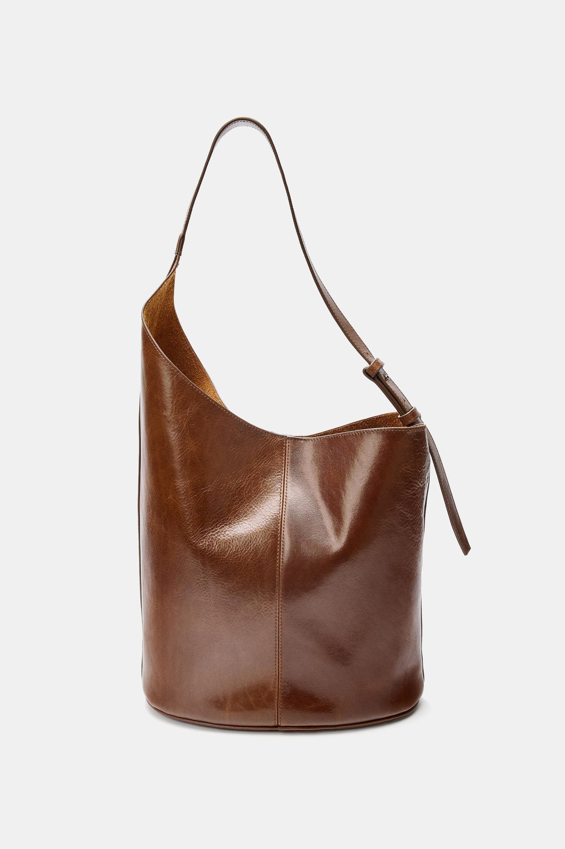 LEDER-EIMERTASCHE