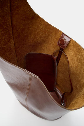 LEDER-EIMERTASCHE