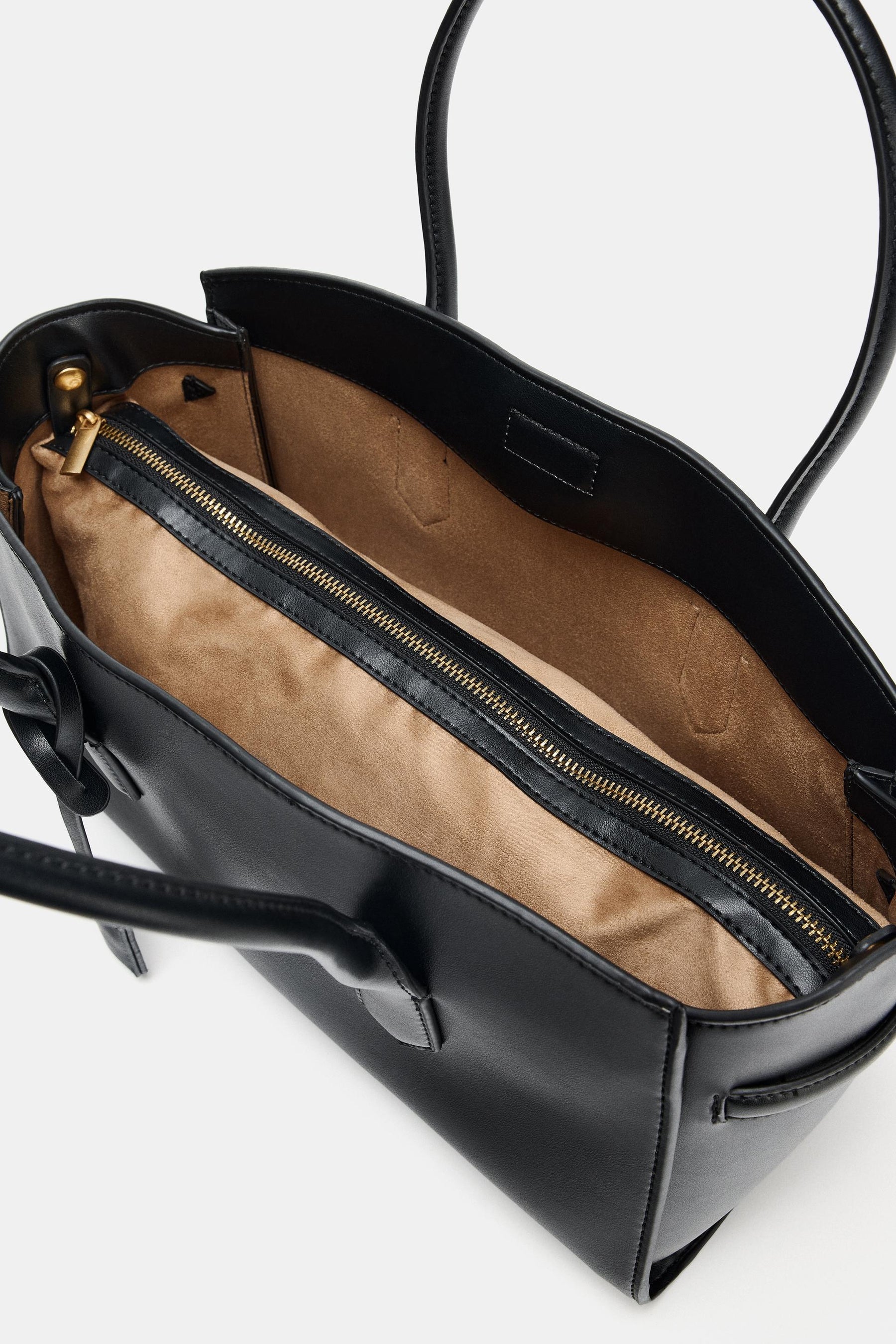 ELONGATED TOTE BAG