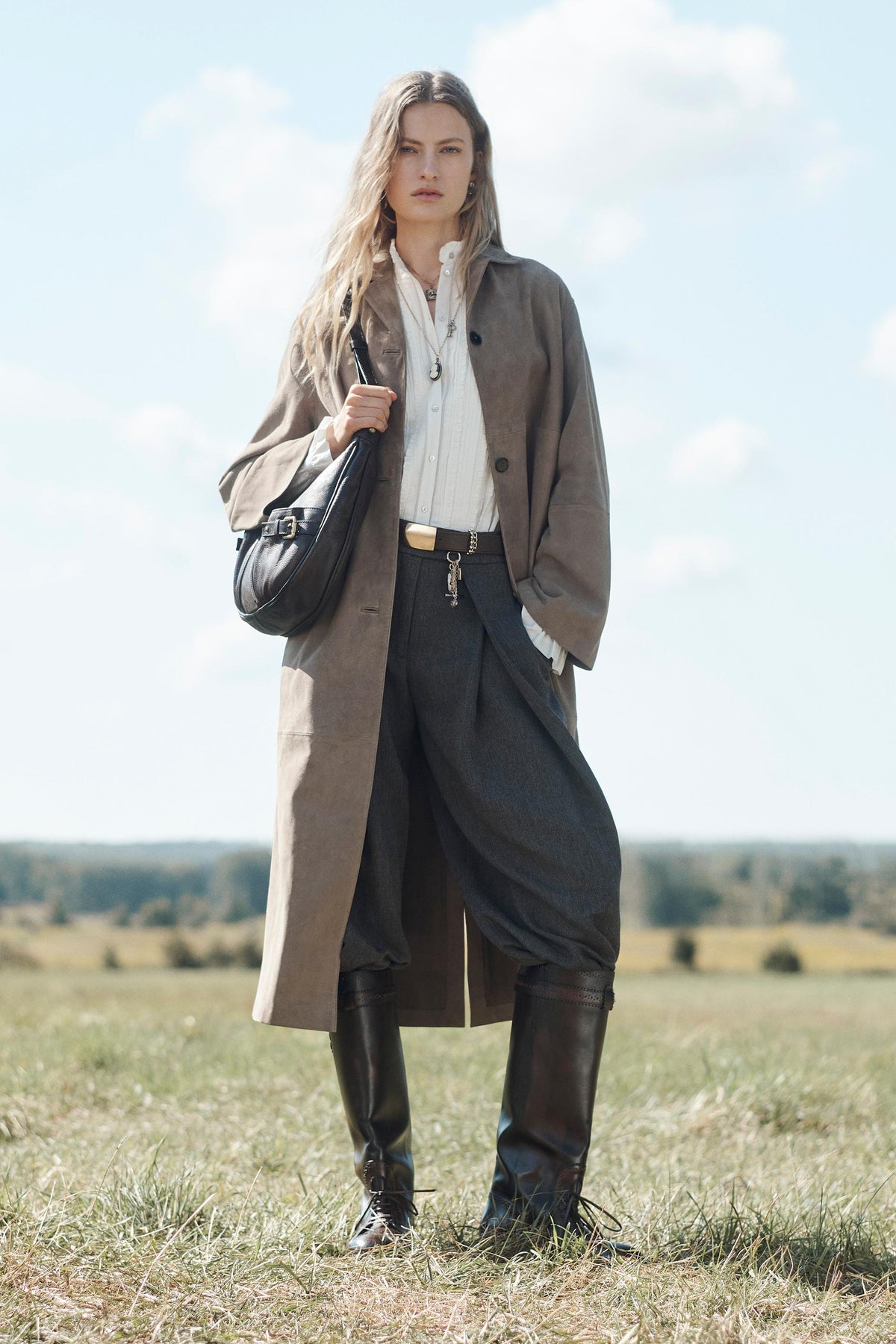 LEATHER SHOULDER BAG