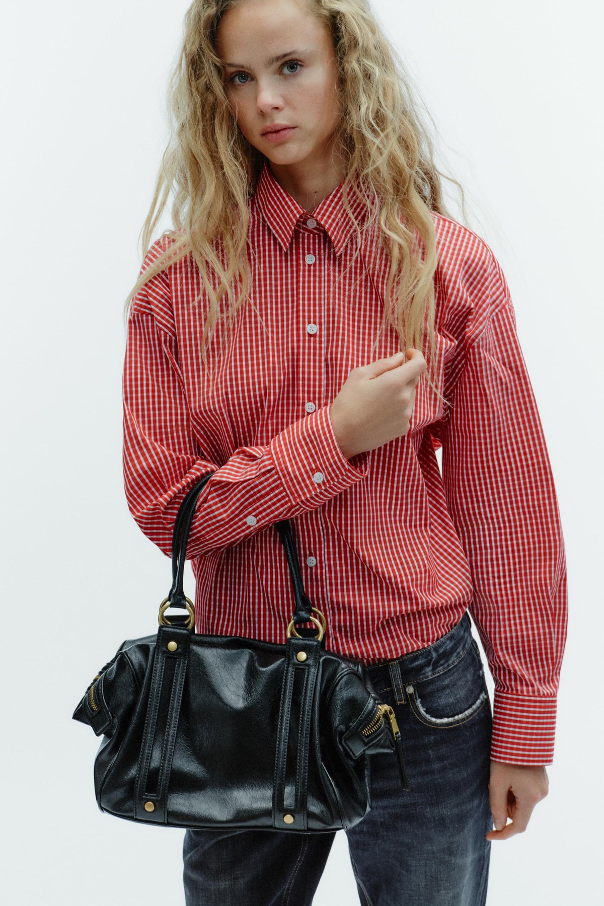 SHOULDER BAG WITH DETAILS